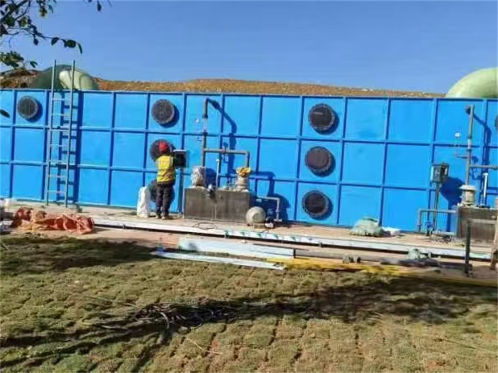 ���������������